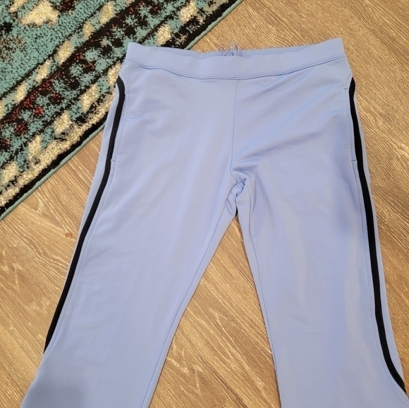 Nike Dri-Fit Athletic Pants Size Medium NWOT - Picture 2 of 9